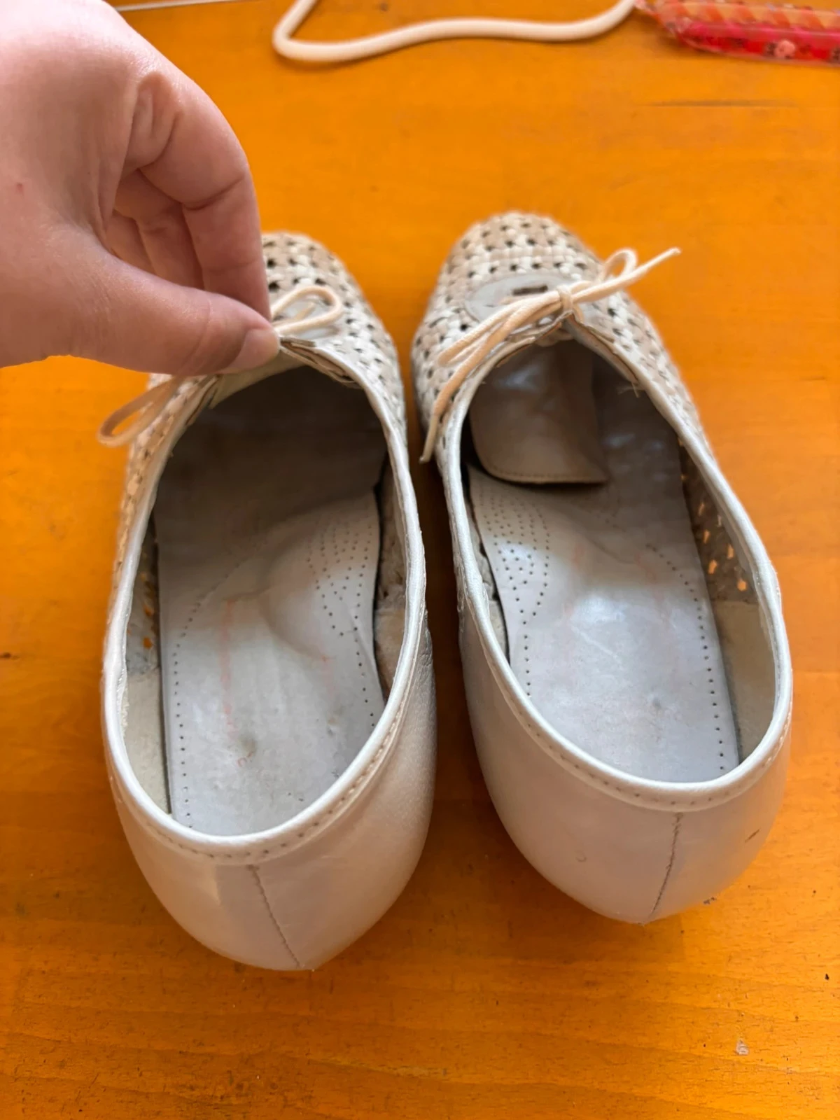 Chaussures richelieus vintage tressées en cuir blanc/crème – Style rétro – Taille 40 – photo 4